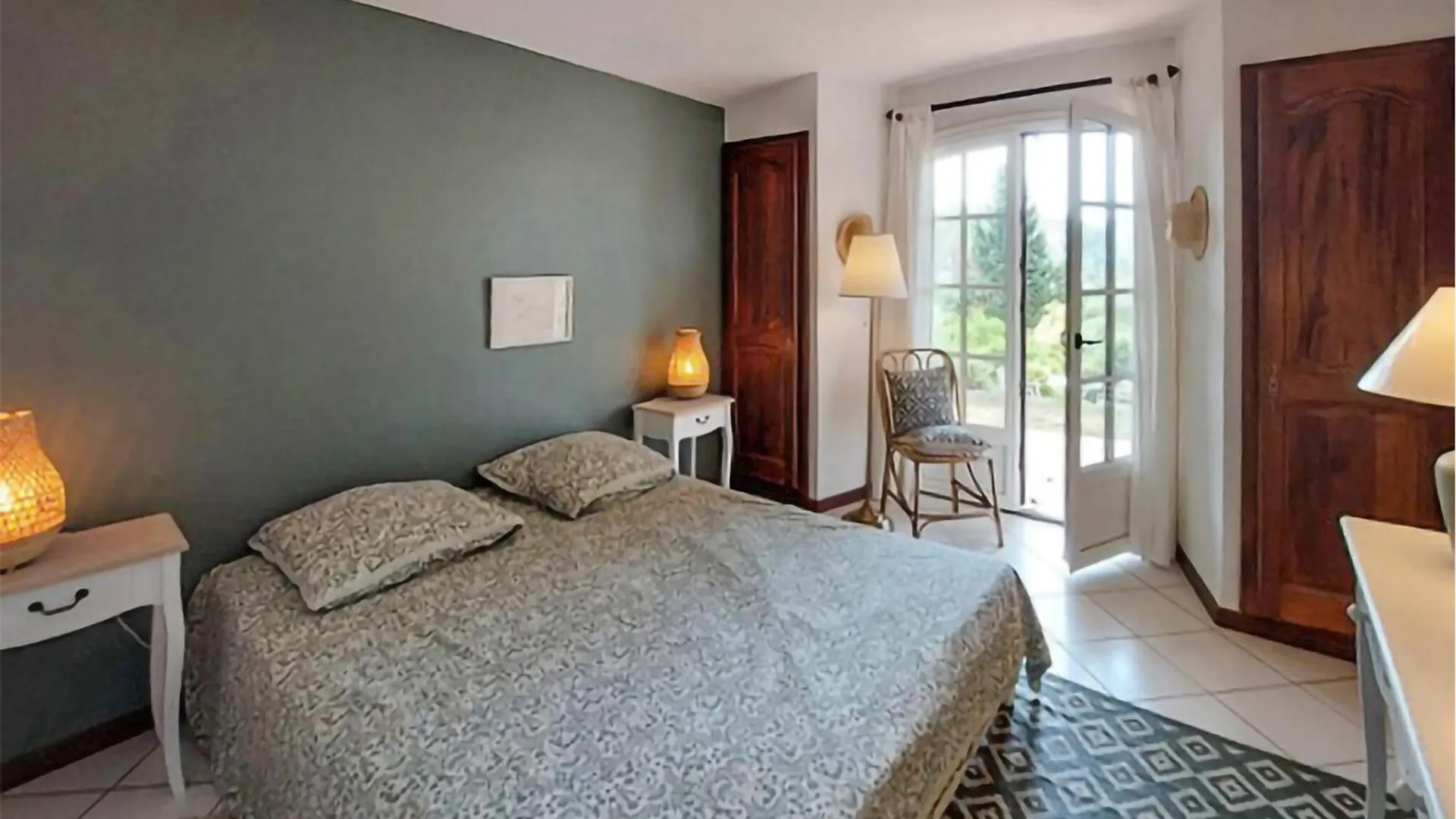 5 Bedroom Lovely Home In Gonfaron Holiday home