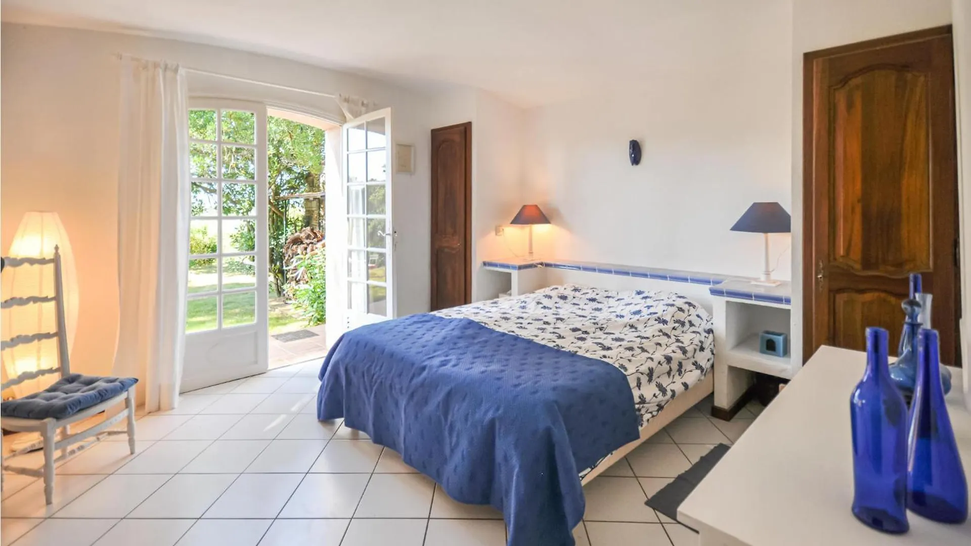 Holiday home 5 Bedroom Lovely Home In Gonfaron