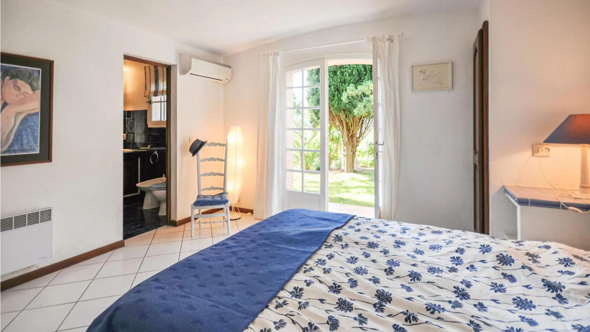 Holiday home 5 Bedroom Lovely Home In Gonfaron France