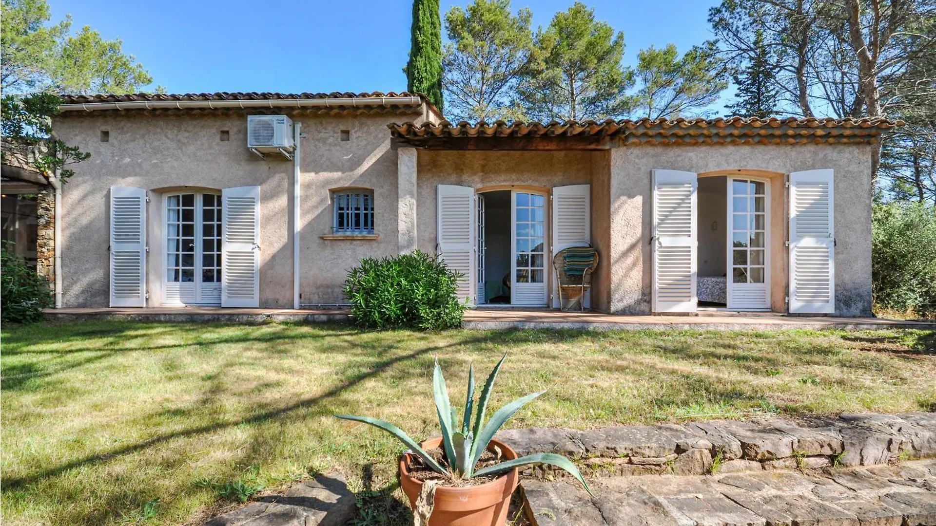 5 Bedroom Lovely Home In Gonfaron France